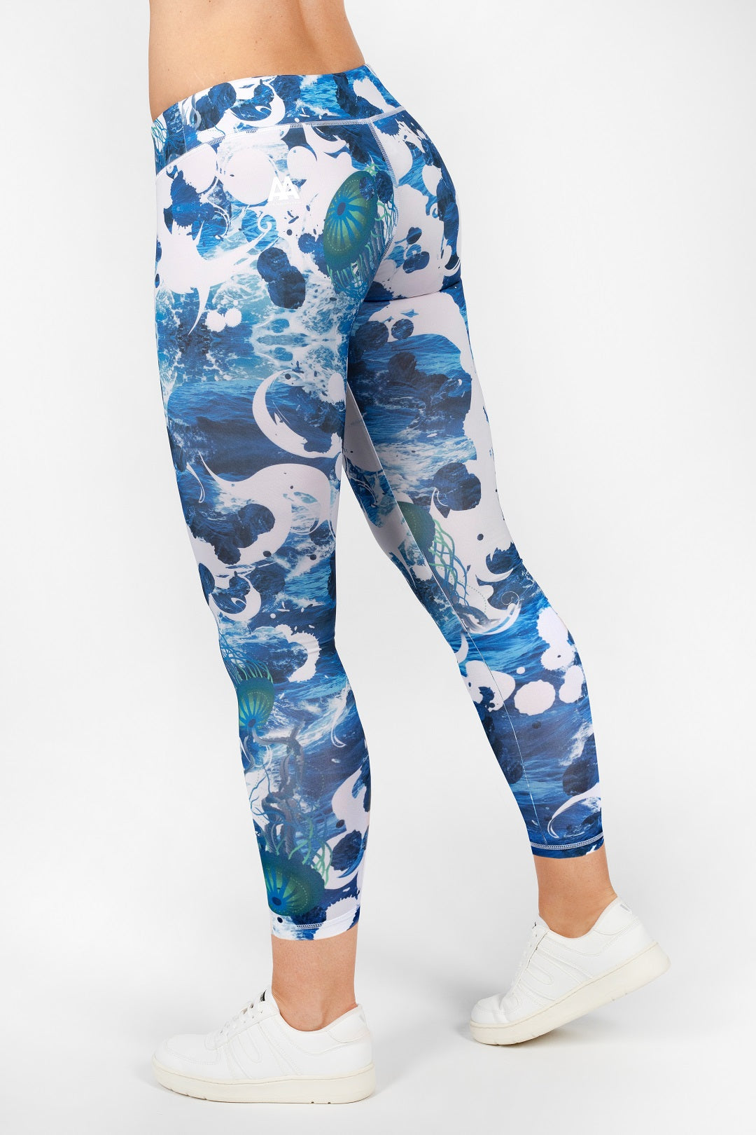 7/8 Sport Leggings Vibrant Vision Design - nachhaltig & formstabil von anmila sportswear – Rückansicht