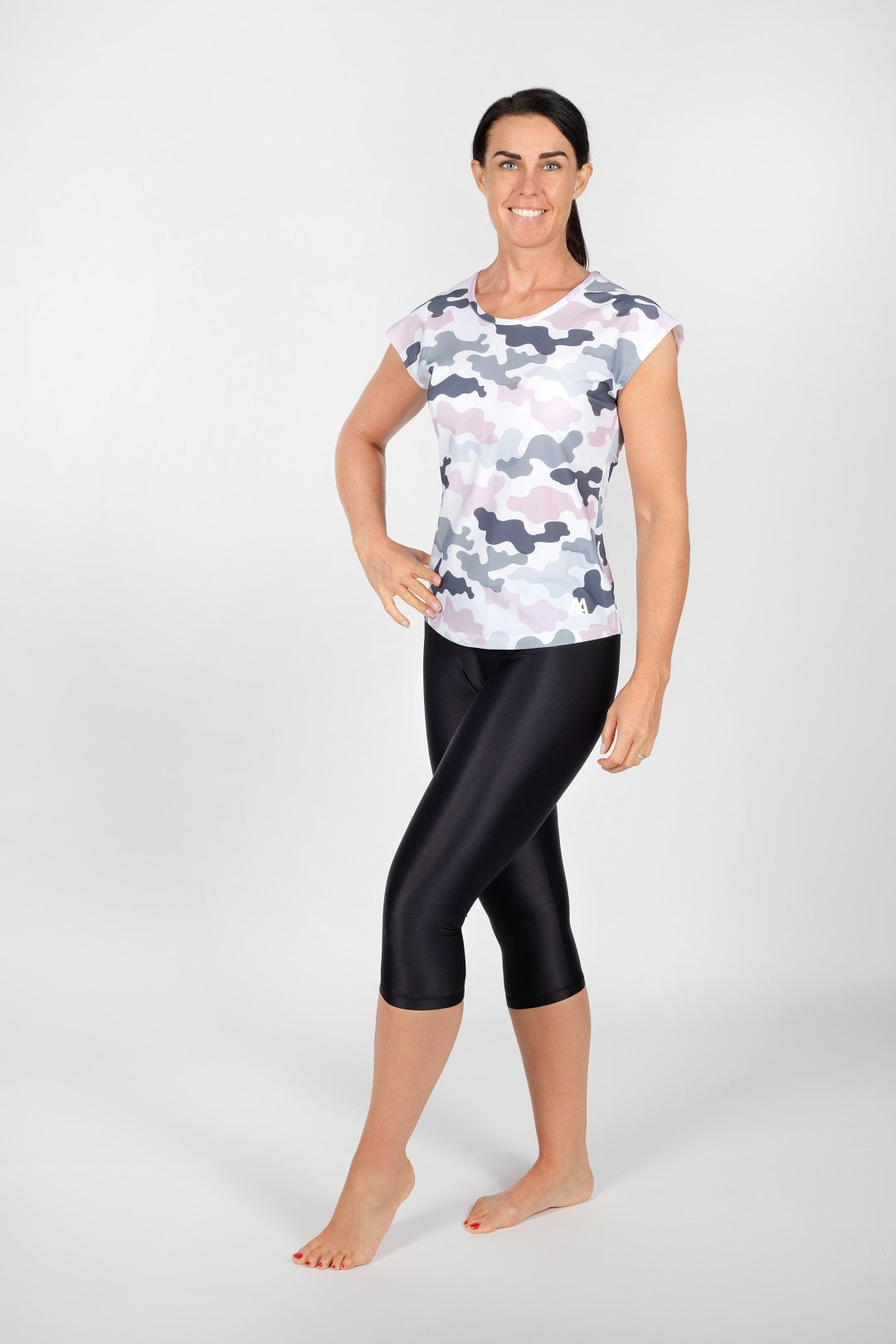 Schwarze 3/4 Leggings von anmila sportswear – Vorderansicht