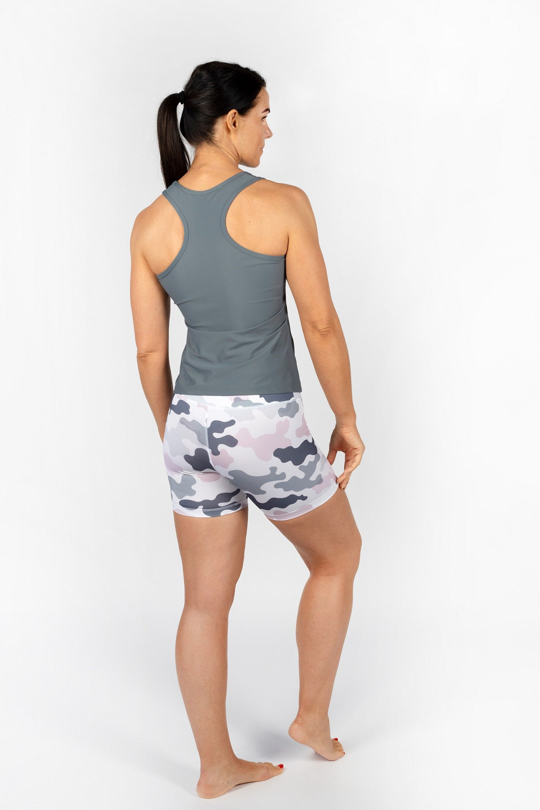 Camouflage Design kurze Leggings von anmila sportswear – Rückansicht