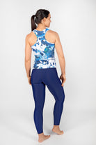 7/8 Sport Leggings Blau - nachhaltig, atmungsaktiv & formstabil von anmila sportswear – Rückansicht